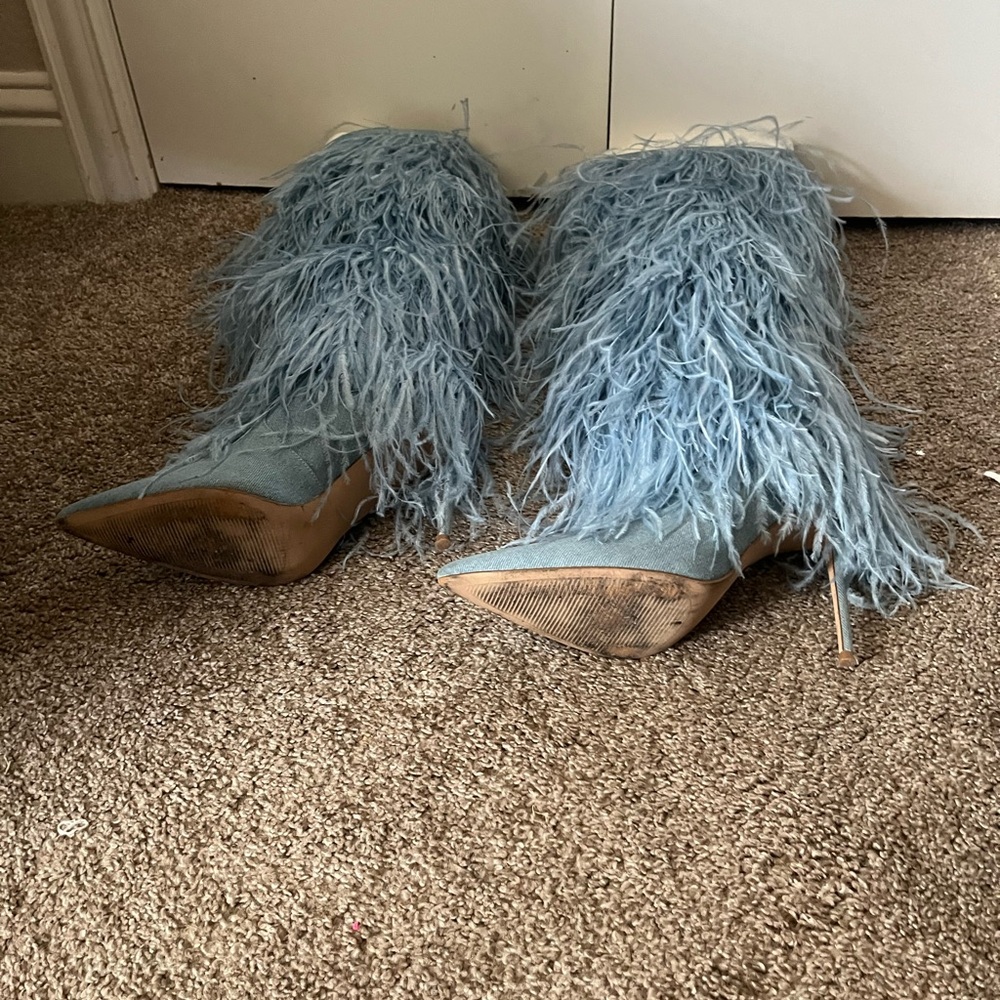 Steve Madden Light Blue Feathered Heeled Boots - Picture 5 of 5